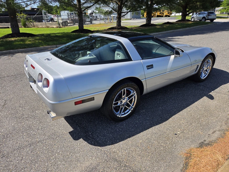 1996 Chevrolet Corvette C4 - Image 21 of 31