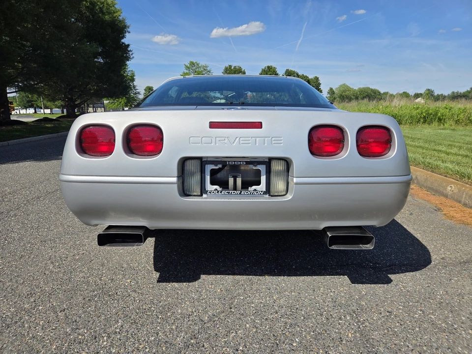 1996 Chevrolet Corvette C4 - Image 17 of 31