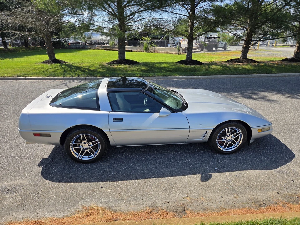 1996 Chevrolet Corvette C4 - Image 24 of 31