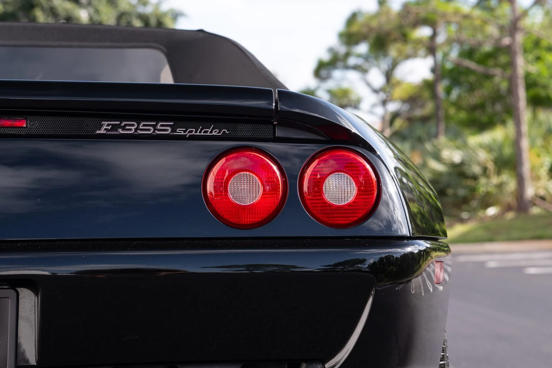 1996 Ferrari F355 Spider - Image 24 of 31