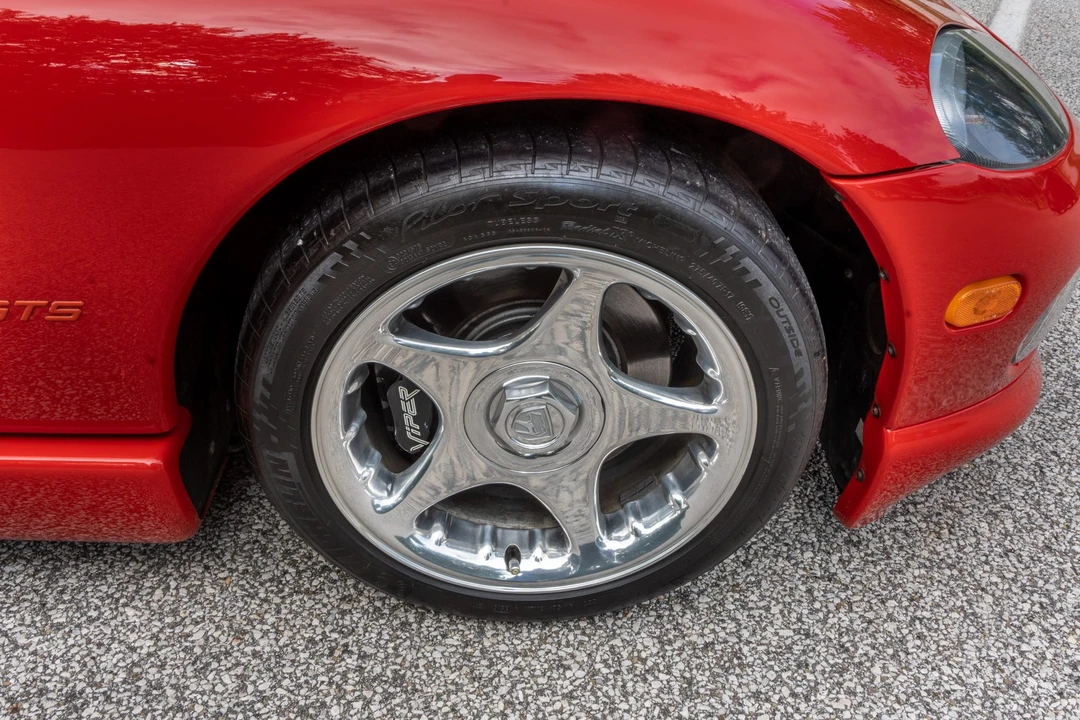 1997 Dodge Viper GTS 2nd Gen - Image 28 of 31
