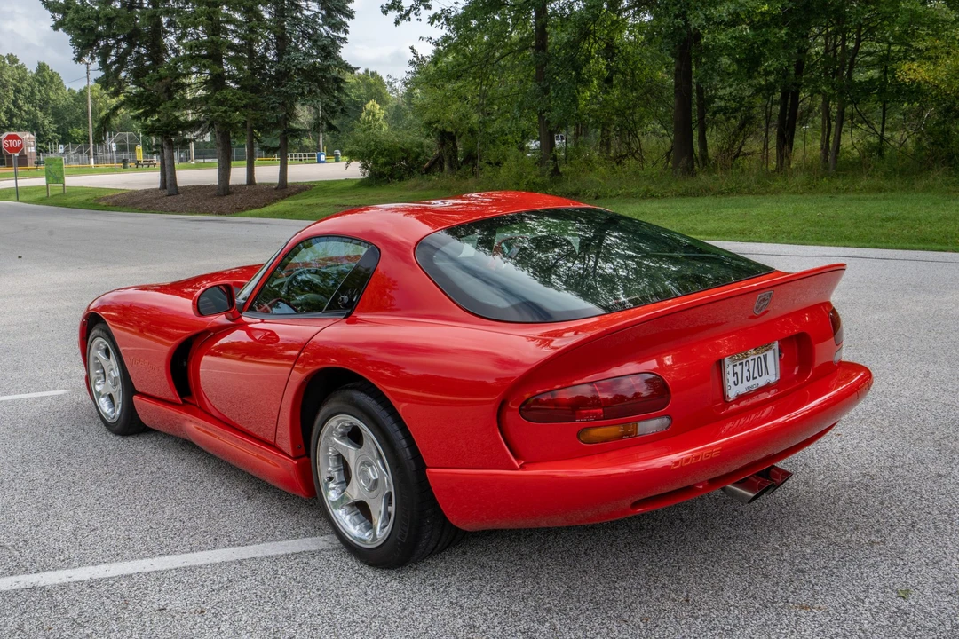 1997 Dodge Viper GTS 2nd Gen - Image 8 of 31