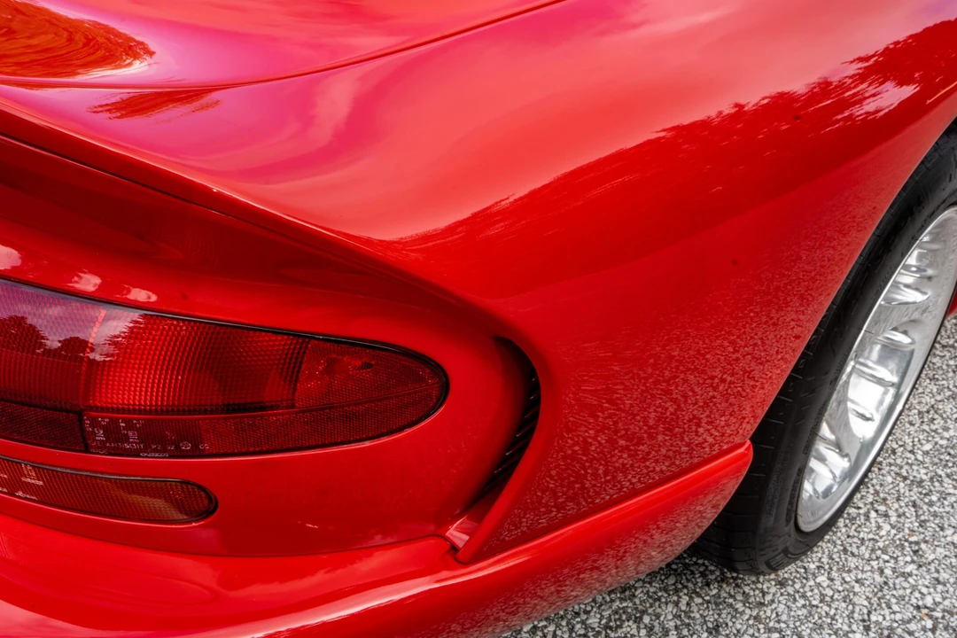1997 Dodge Viper GTS 2nd Gen - Image 16 of 31