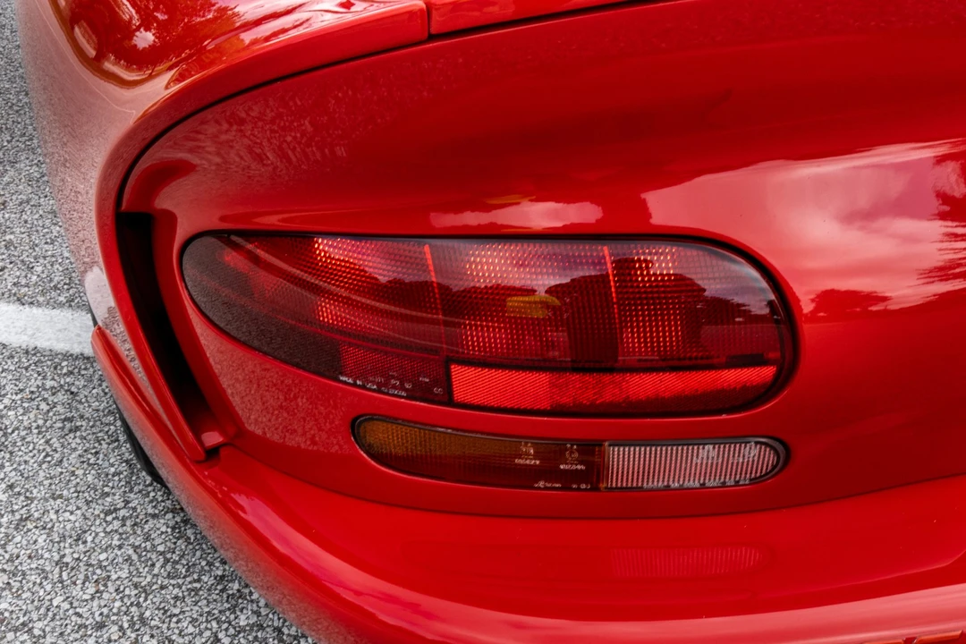 1997 Dodge Viper GTS 2nd Gen - Image 13 of 31
