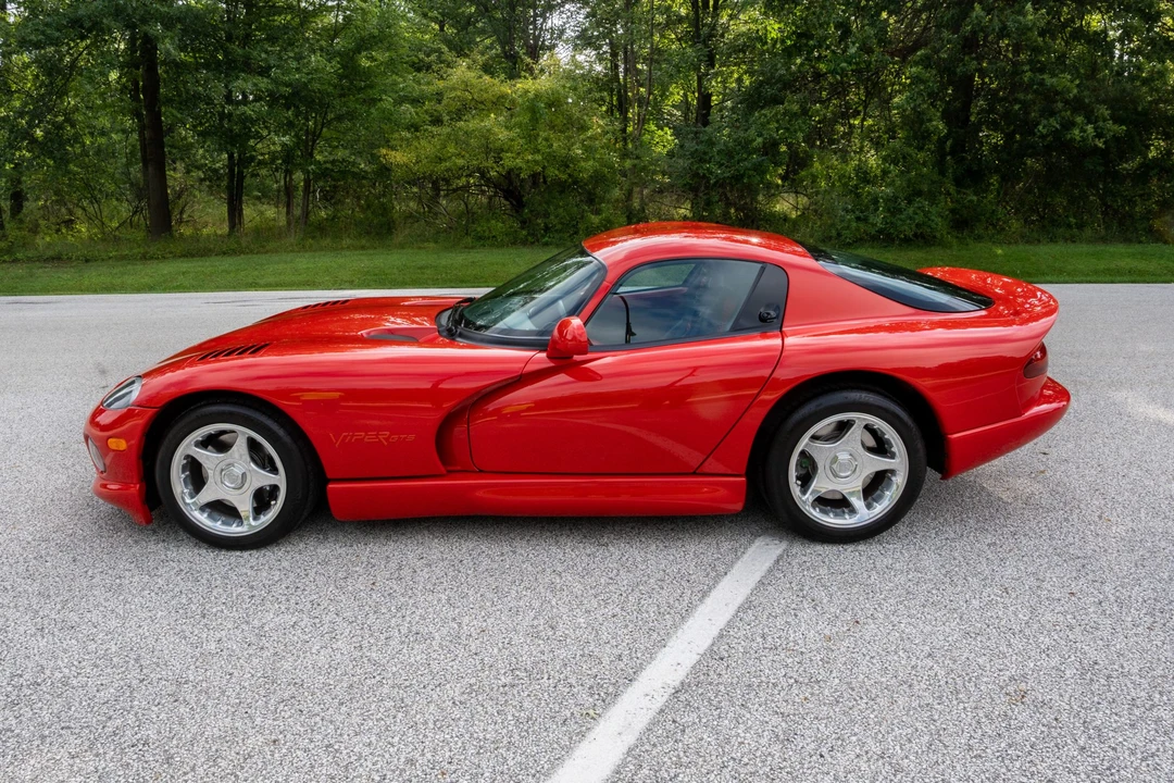 1997 Dodge Viper GTS 2nd Gen - Image 9 of 31