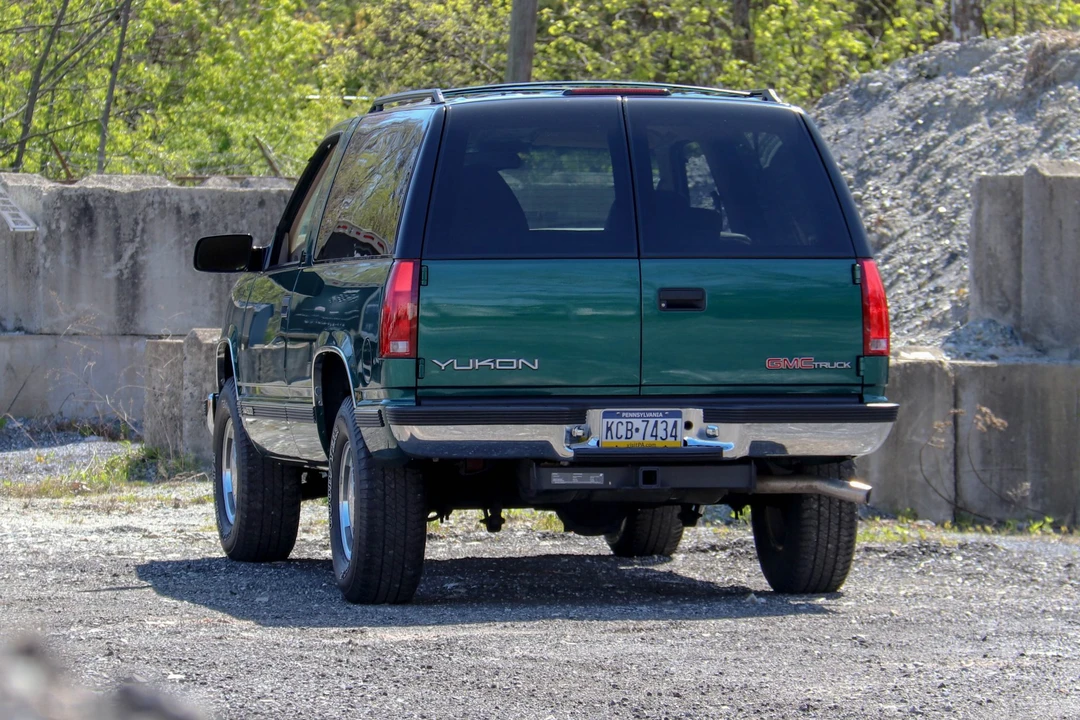 1997 GMC Yukon 1st Gen - Image 10 of 31