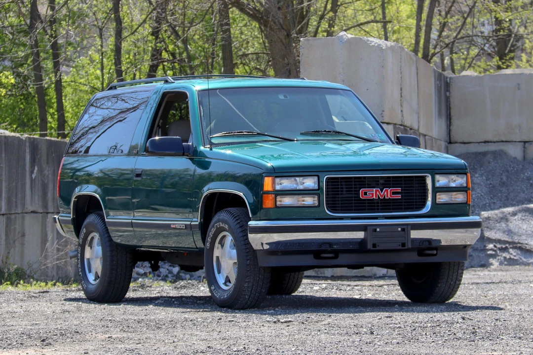 1997 GMC Yukon 1st Gen - Image 17 of 31