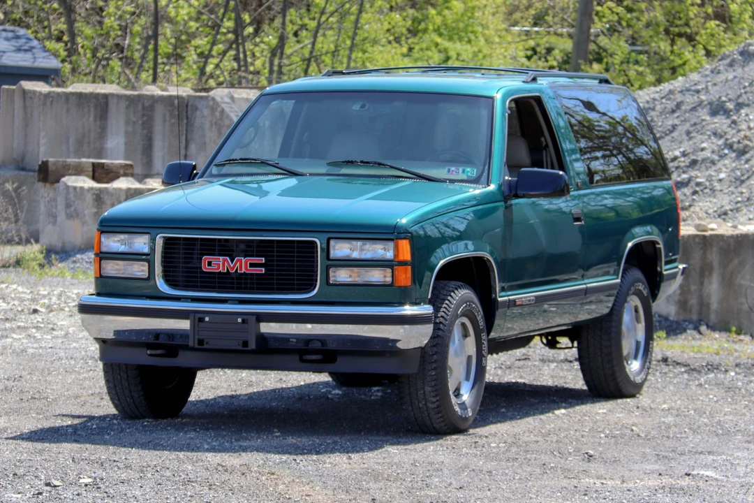 1997 GMC Yukon 1st Gen - Image 4 of 31