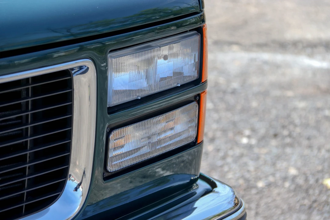 1997 GMC Yukon 1st Gen - Image 26 of 31