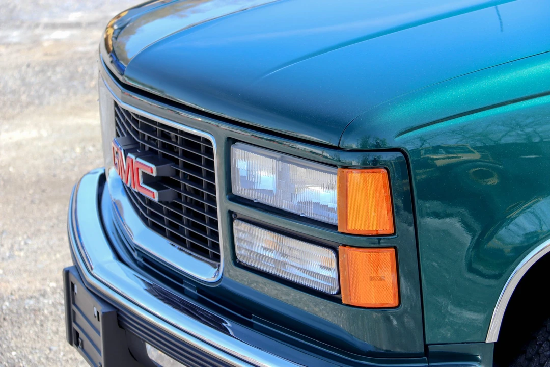 1997 GMC Yukon 1st Gen - Image 24 of 31