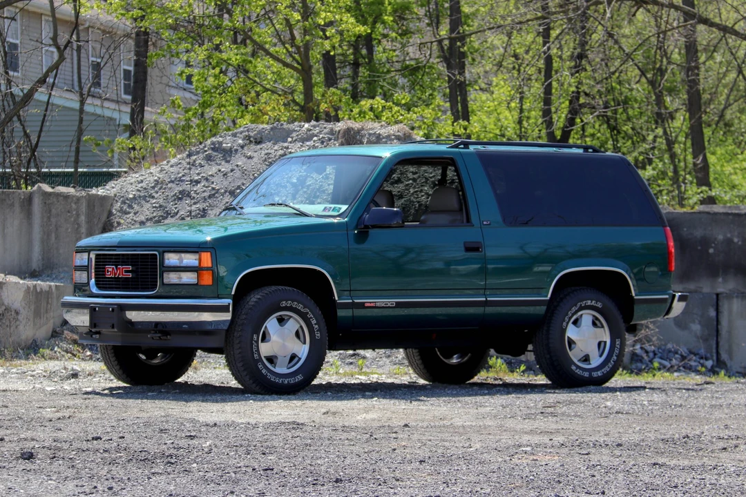1997 GMC Yukon 1st Gen - Image 5 of 31