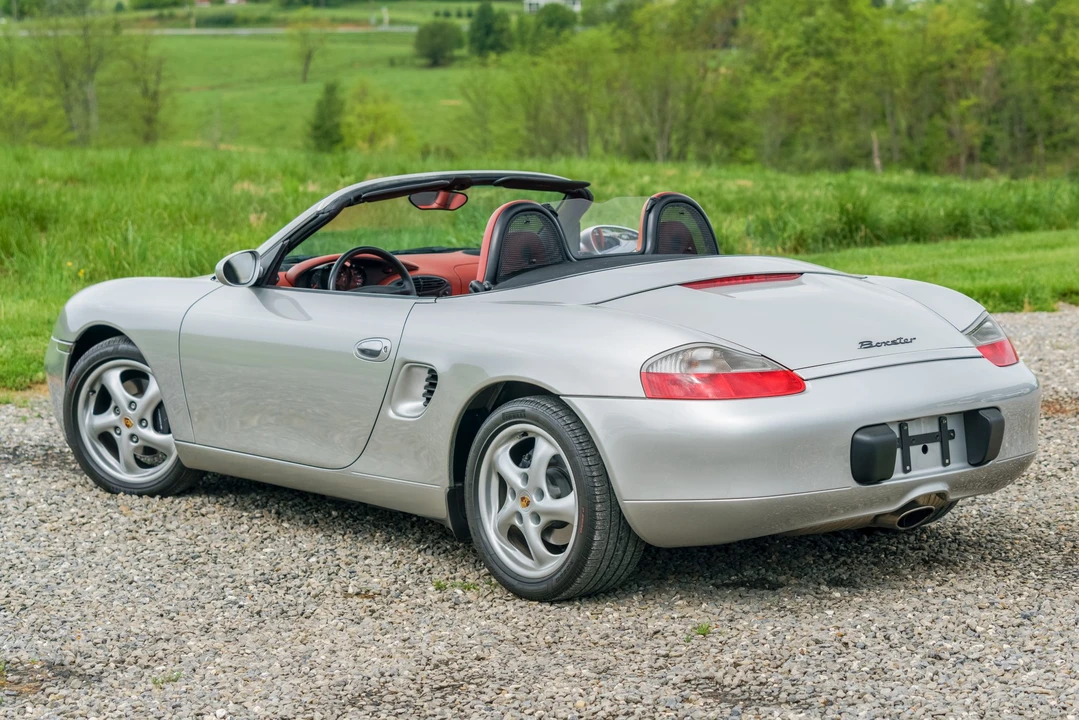 1997 Porsche 986 Boxster - Image 11 of 31