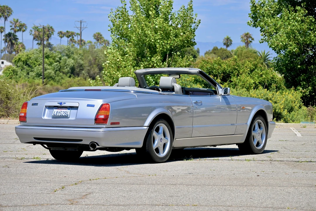 1998 Bentley Azure 1st Gen - Image 16 of 31