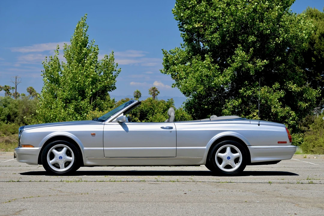 1998 Bentley Azure 1st Gen - Image 10 of 31