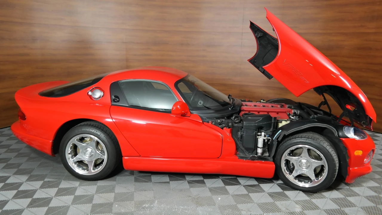 1998 Dodge Viper GTS 2nd Gen - Image 24 of 31