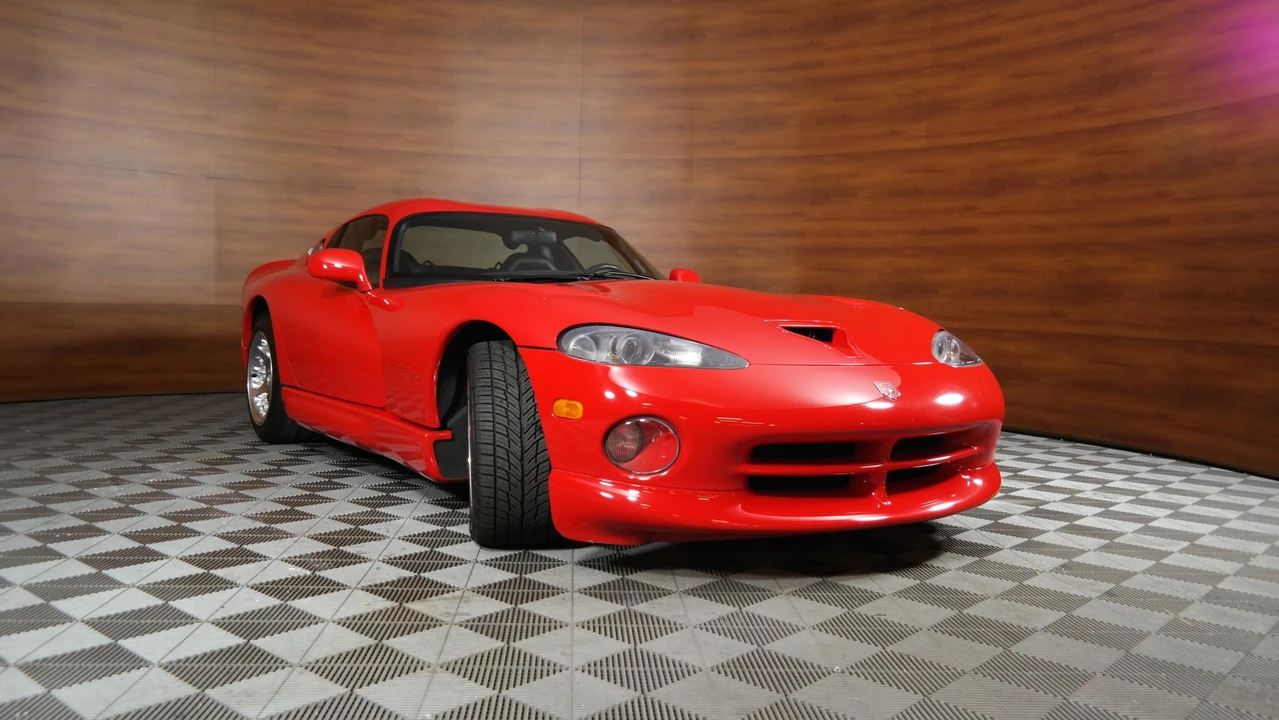 1998 Dodge Viper GTS 2nd Gen - Image 19 of 31