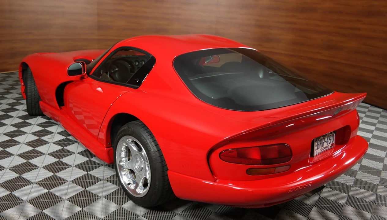 1998 Dodge Viper GTS 2nd Gen - Image 15 of 31