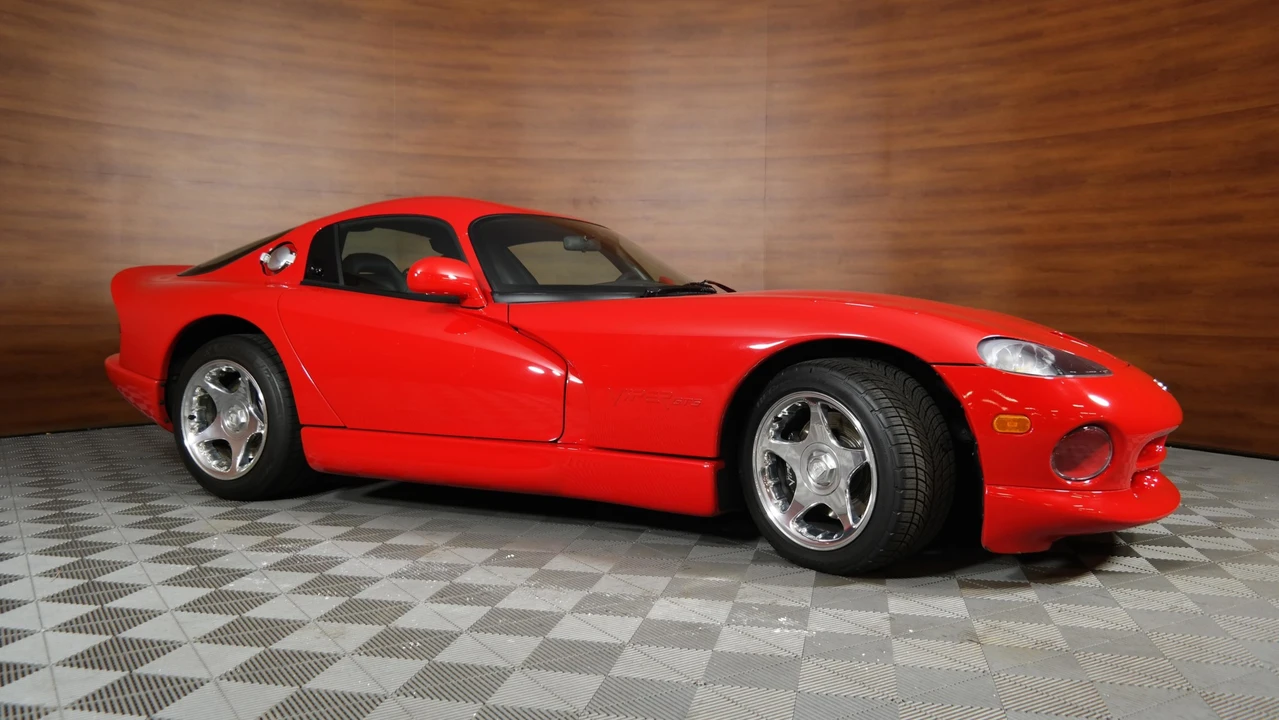 1998 Dodge Viper GTS 2nd Gen - Image 20 of 31