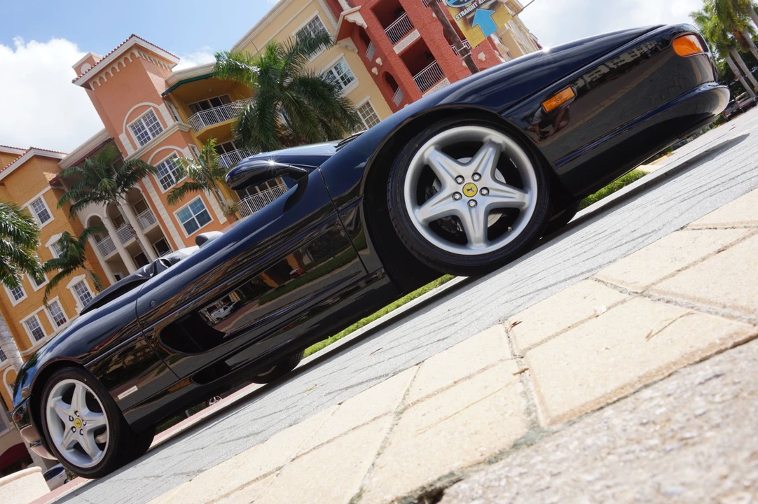 1998 Ferrari F355 Spider - Image 17 of 31