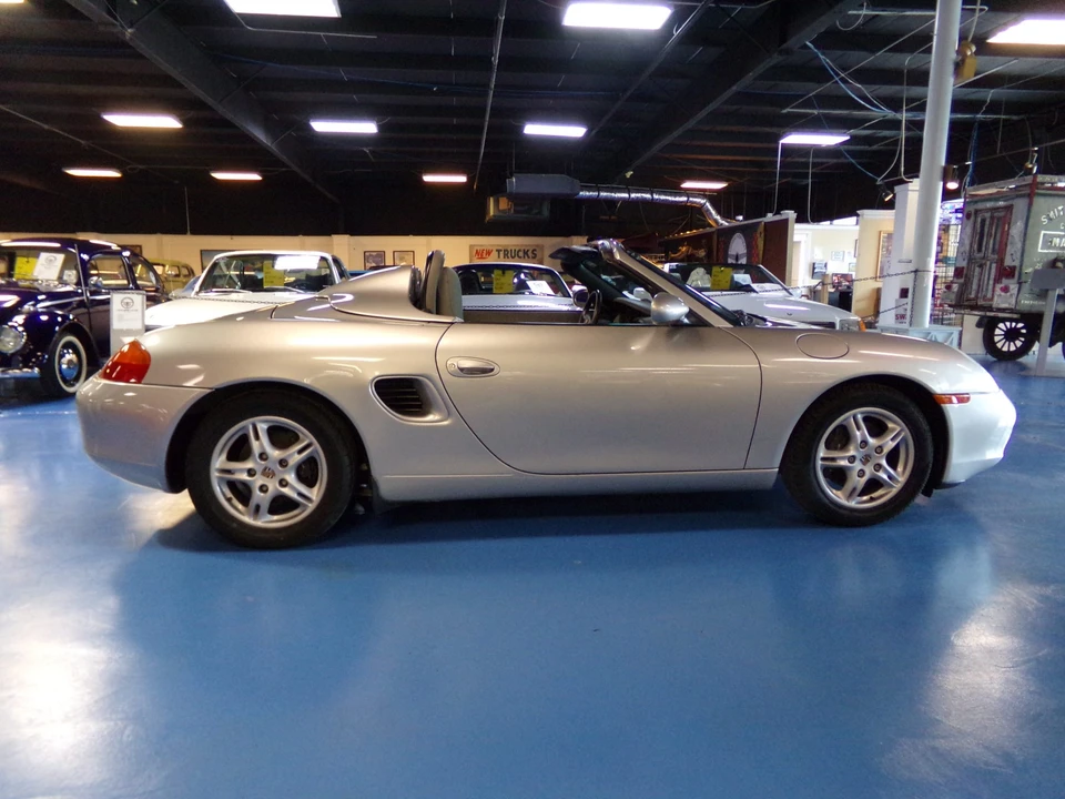 1998 Porsche 986 Boxster - Image 29 of 31
