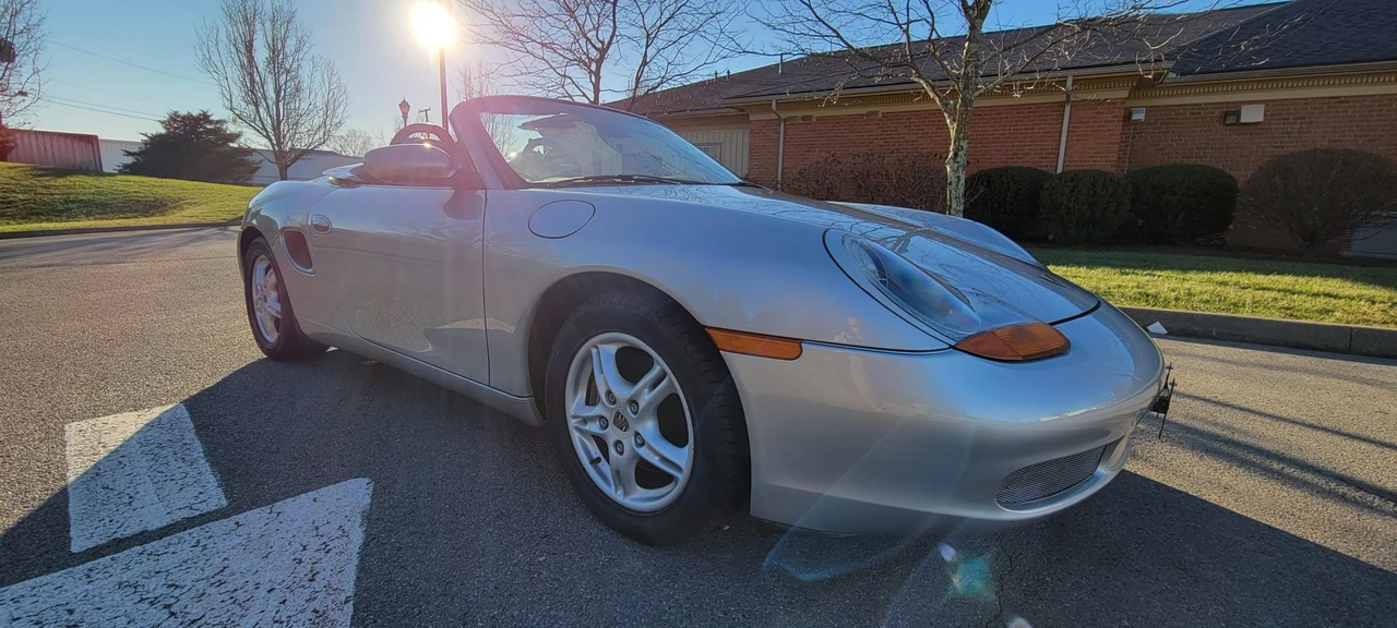 1998 Porsche 986 Boxster - Image 9 of 31