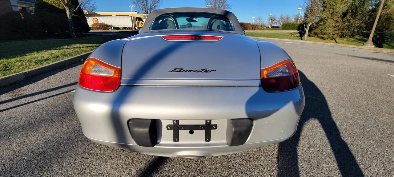 1998 Porsche 986 Boxster - Image 14 of 31