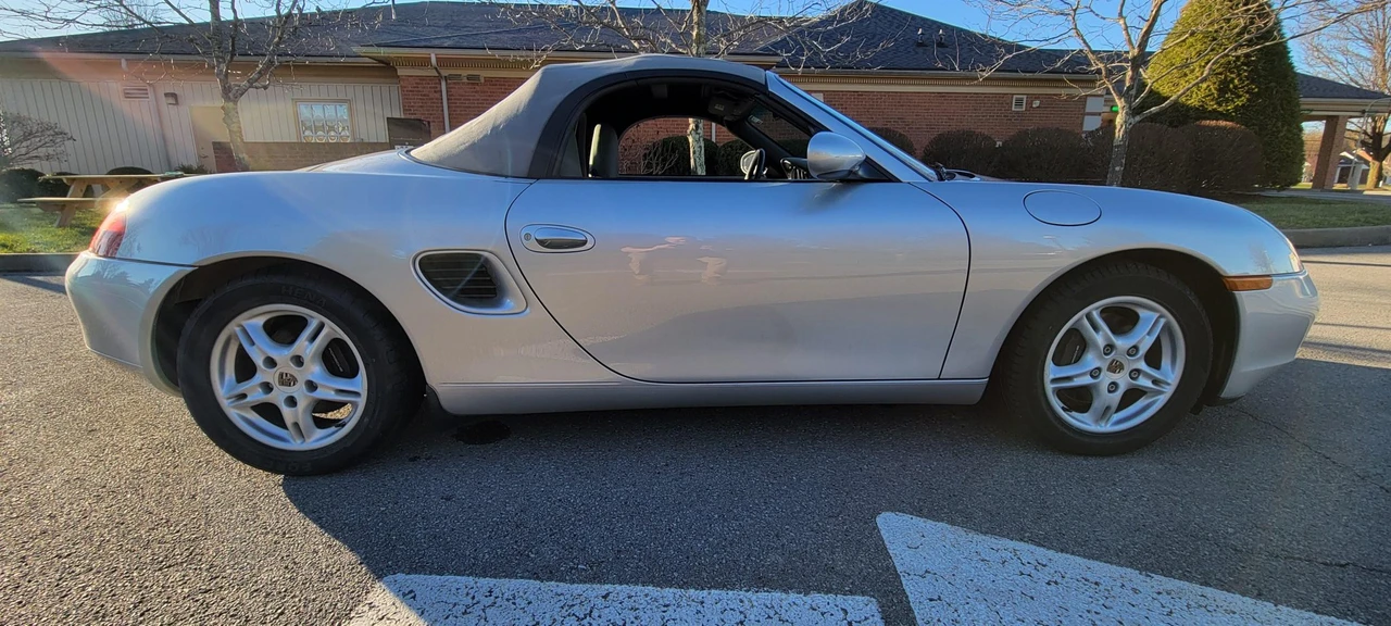 1998 Porsche 986 Boxster - Image 16 of 31