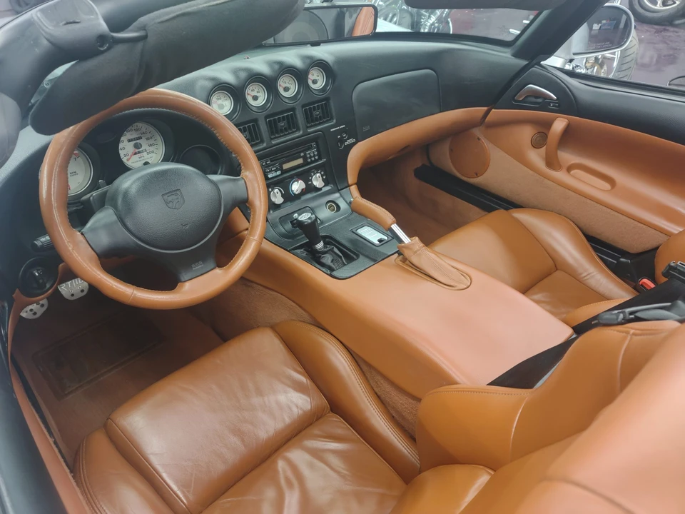 1999 Dodge Viper 2nd Gen - Image 28 of 31