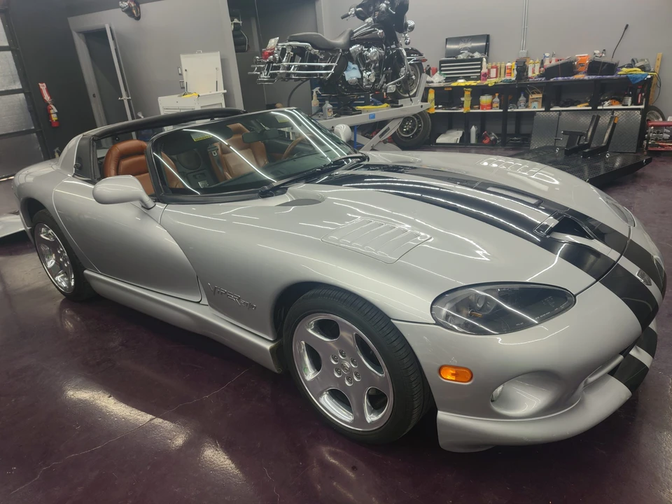 1999 Dodge Viper 2nd Gen - Image 13 of 31