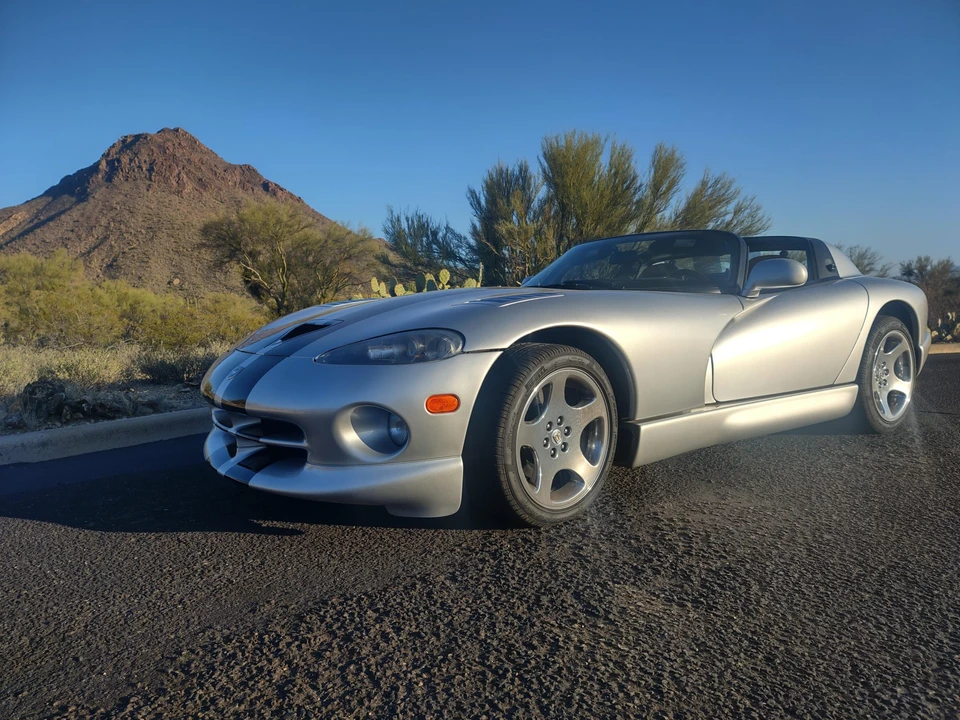 1999 Dodge Viper 2nd Gen - Image 2 of 31