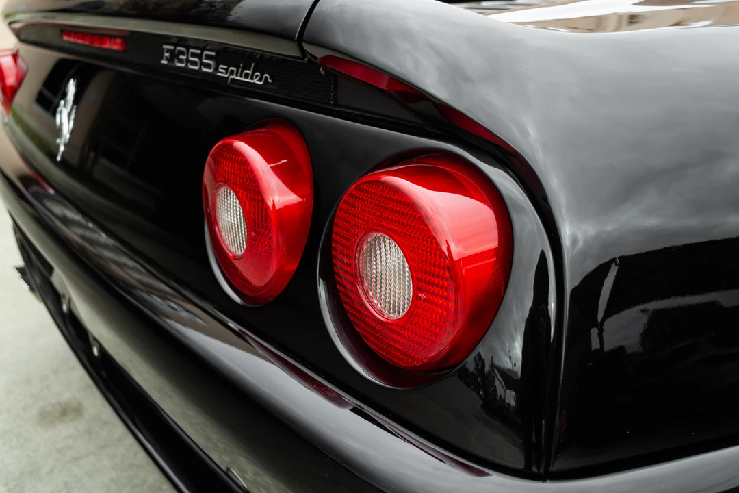 1999 Ferrari F355 Spider - Image 18 of 31