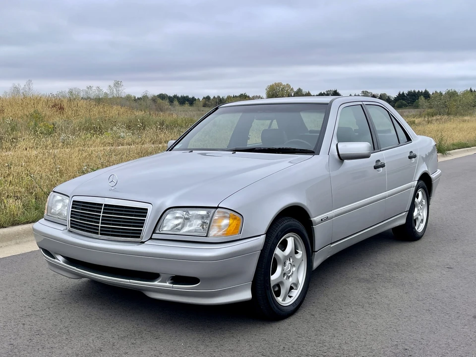 1999 Mercedes-Benz W202 C-Class - Image 11 of 31