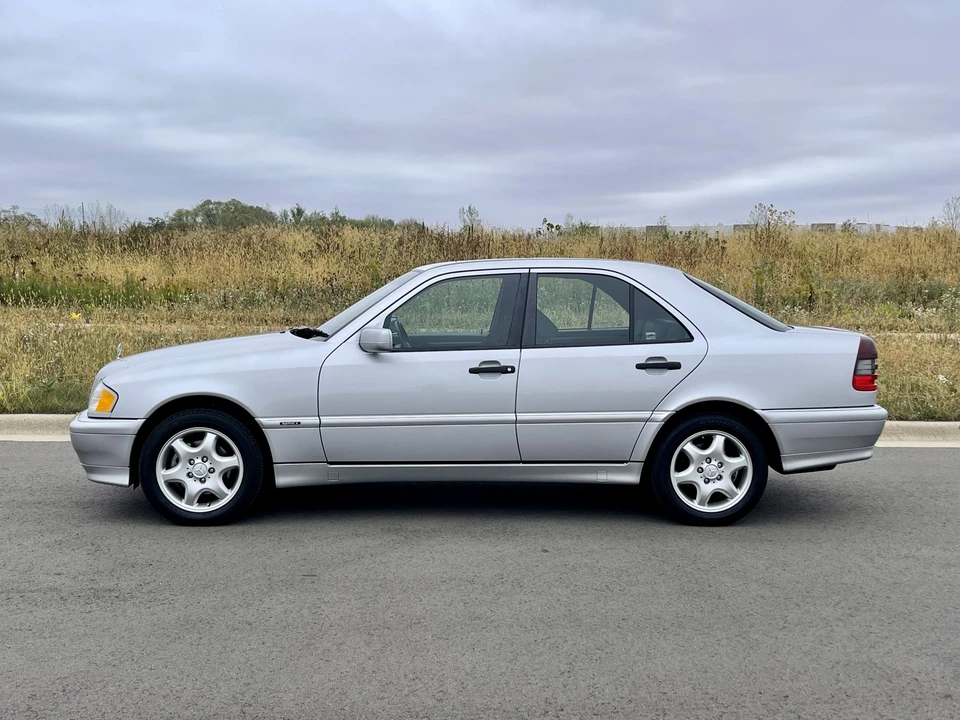 1999 Mercedes-Benz W202 C-Class - Image 28 of 31