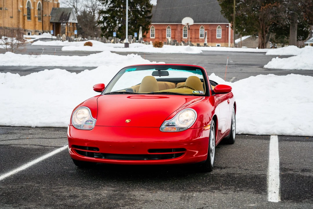 1999 Porsche 996 Carrera - Image 9 of 31