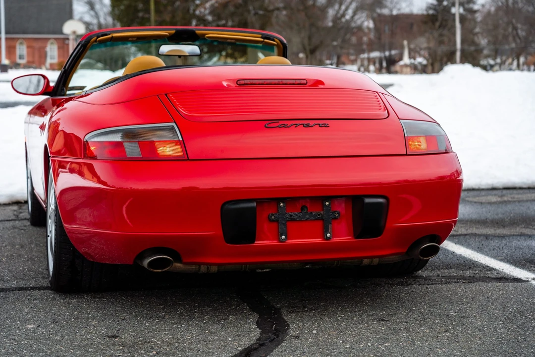 1999 Porsche 996 Carrera - Image 27 of 31