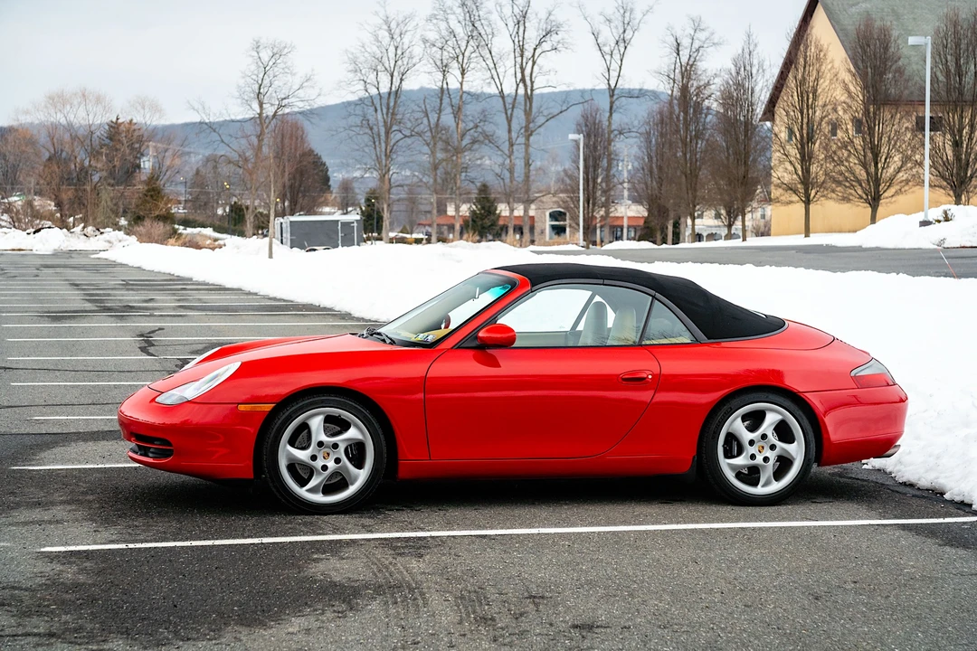 1999 Porsche 996 Carrera - Image 22 of 31