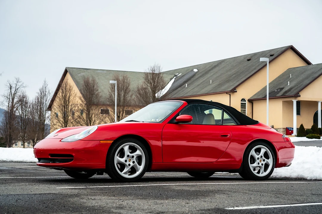 1999 Porsche 996 Carrera - Image 10 of 31