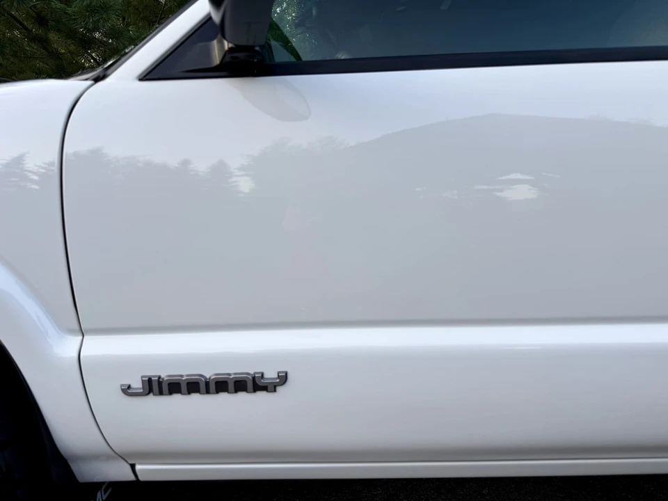 2000 GMC S-15 Jimmy 2nd Gen - Image 27 of 31