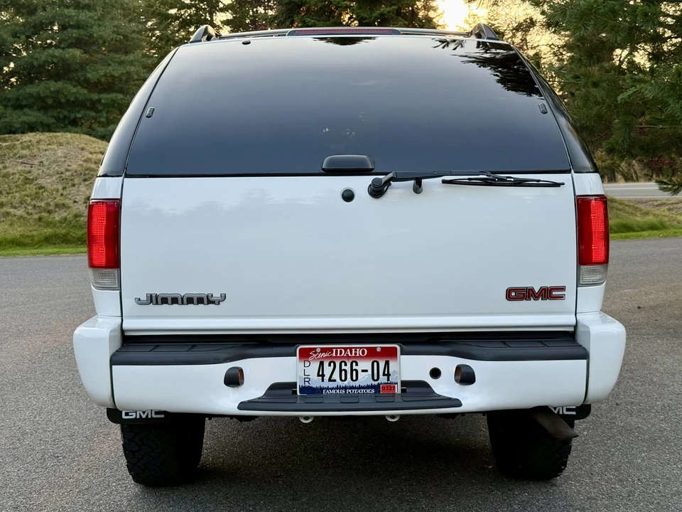 2000 GMC S-15 Jimmy 2nd Gen - Image 7 of 31