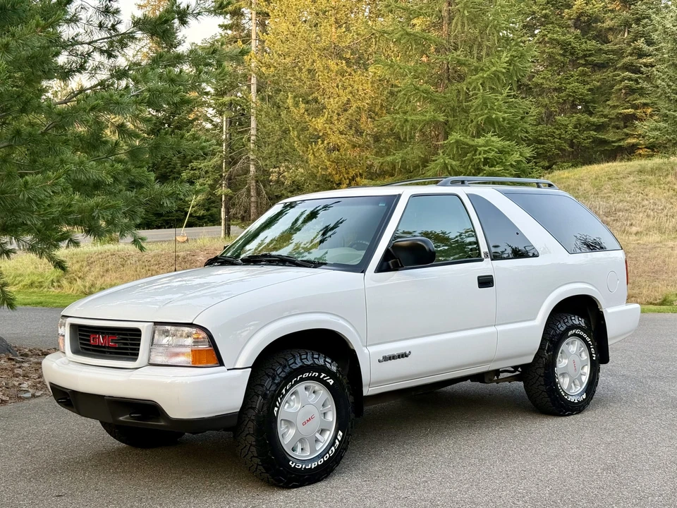 2000 GMC S-15 Jimmy 2nd Gen - Image 4 of 31