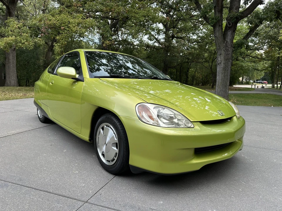 2000 Honda Insight 1st Gen - Image 9 of 31