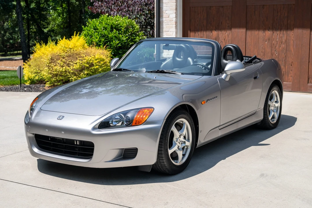 2000 Honda AP1 S2000 - Image 2 of 31