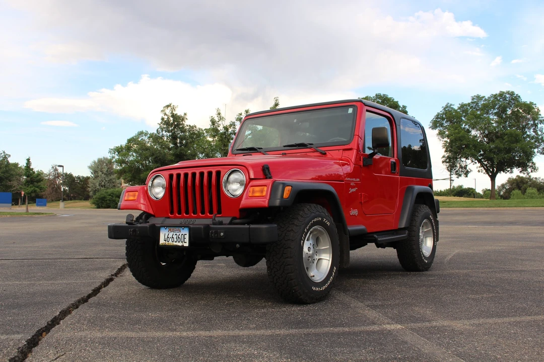 2000 Jeep TJ Wrangler - Image 9 of 31