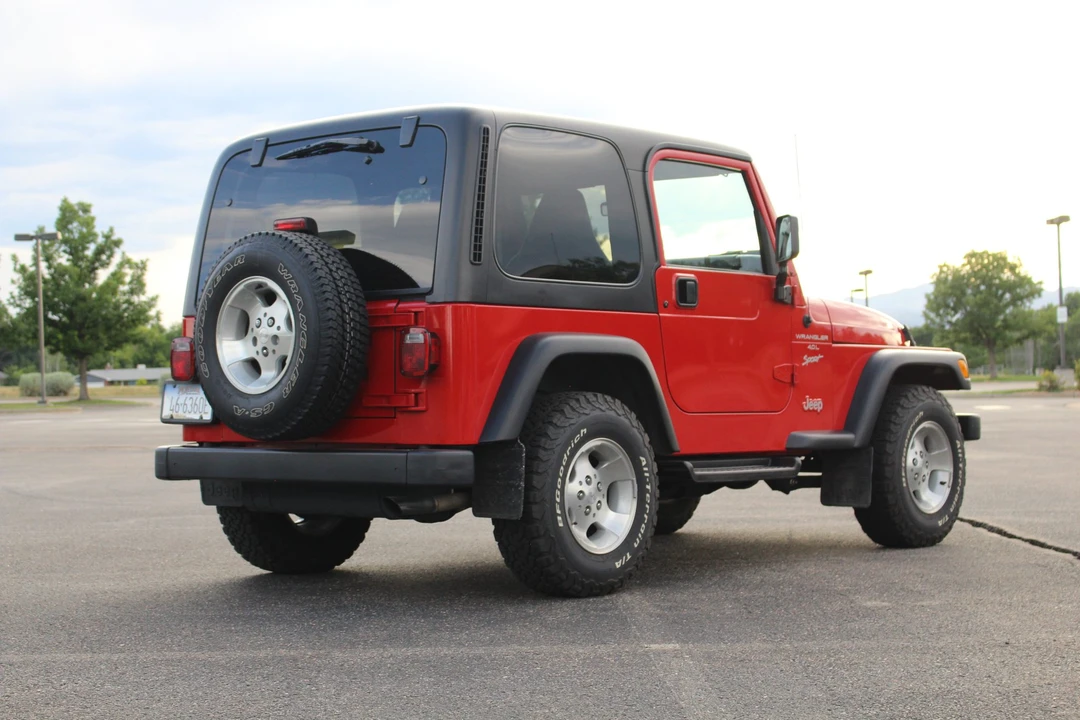 2000 Jeep TJ Wrangler - Image 17 of 31