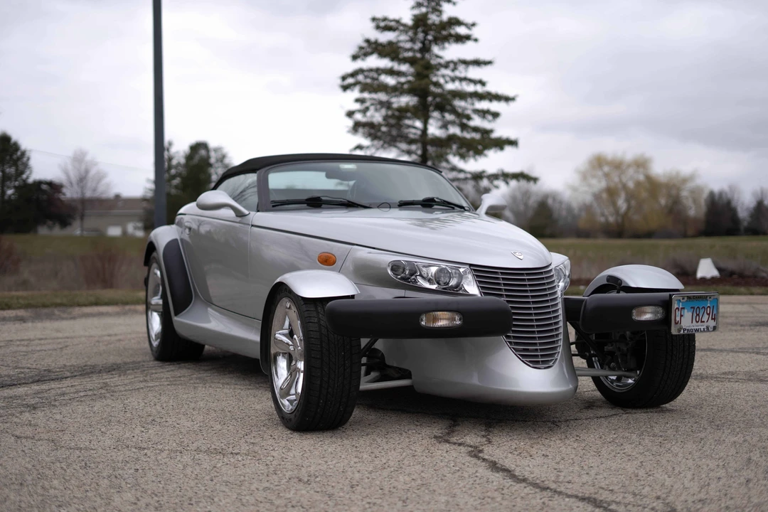 2000 Plymouth Prowler - Image 12 of 31