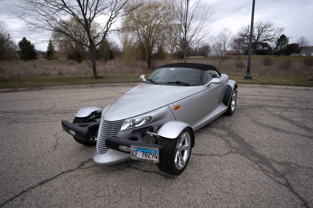 2000 Plymouth Prowler - Image 13 of 31