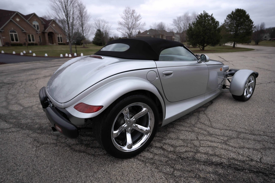 2000 Plymouth Prowler - Image 17 of 31