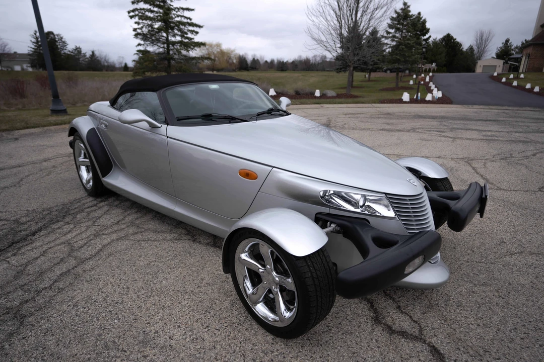 2000 Plymouth Prowler - Image 19 of 31