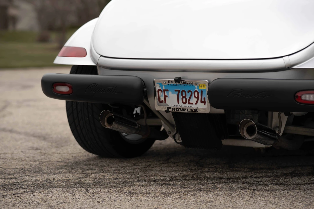 2000 Plymouth Prowler - Image 26 of 31