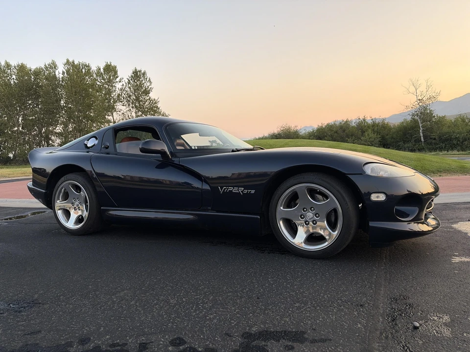 2001 Dodge Viper GTS 2nd Gen - Image 10 of 31